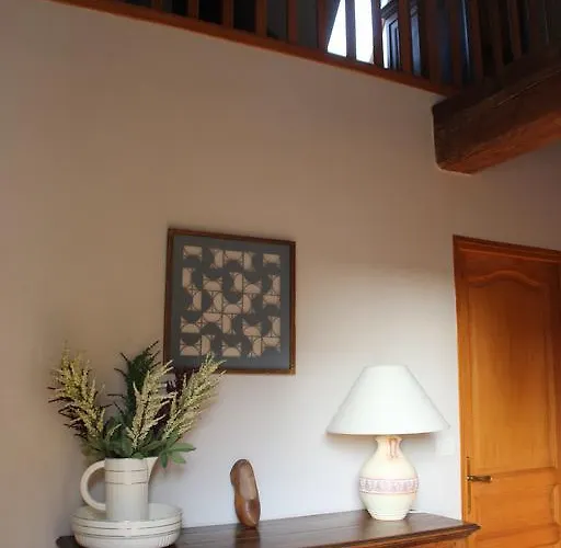 Au Repos Du Roi Bed & Breakfast 3*